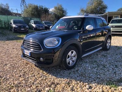 Usata Mini Cooper Countryman Business 149 CV (109 kW) 2018 Nero SUV