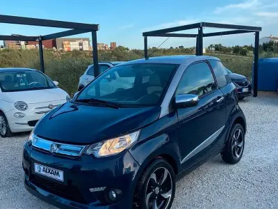 Usata Aixam City Premium 2018 Blu Berlina
