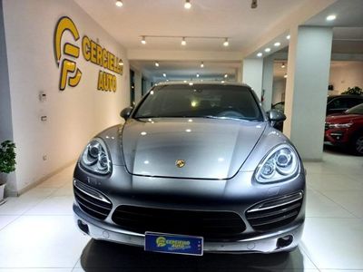 usata Porsche Cayenne 3.0 Diesel tetto panoramico tua da €27900 mensi