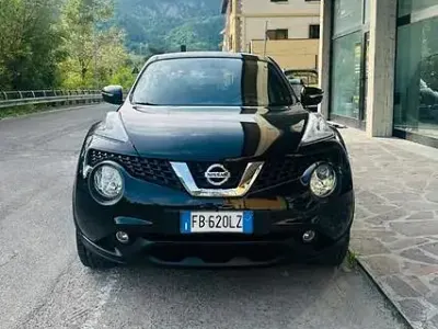 Używany Nissan Juke Tekna 110 KM (80 kW) 2016 Czarny SUV