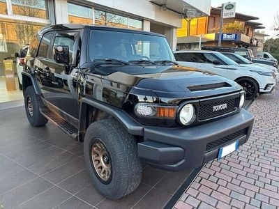 Nero Usata 2012 Toyota FJ Cruiser SUV | 42.000 €