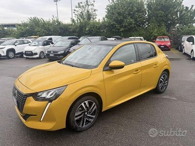Usata Peugeot 208 Allure 101 CV (74 kW) 2020 Giallo Utilitaria