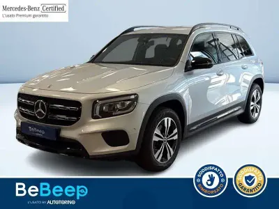 Usata Mercedes GLB200 150 CV (110 kW) 2021 Argento metallizzato SUV