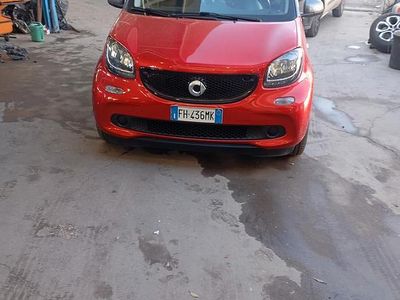 Rosso Usata 2017 Smart ForFour Utilitaria | 13.500 €