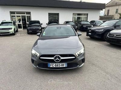 Usata Mercedes A180 116 CV (85 kW) 2018 Grigio Berlina