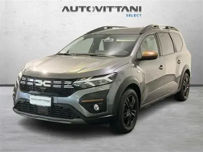 Usata Dacia Jogger Extreme 110 CV (80 kW) 2023 Grigio scuro Monovolume