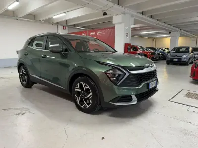 Usata Kia Sportage 136 CV (100 kW) 2024 Experience green SUV