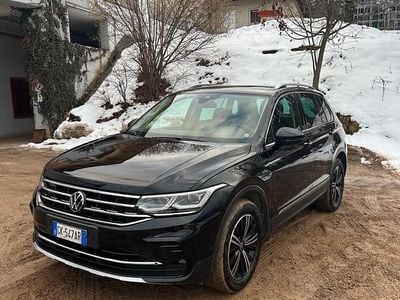 Usata VW Tiguan 150 CV (110 kW) 2022 Nero SUV