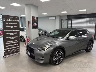 Usata Infiniti Q30 Premium 110 CV (80 kW) 2017 Grigio Berlina