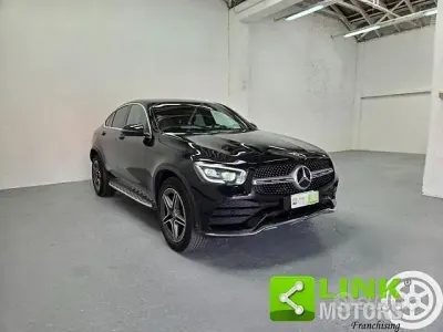 Usata Mercedes GLC220 AMG line 194 CV (142 kW) 2020 Nero SUV