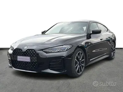 Usata BMW 420 M Sport 190 CV (139 kW) 2022 Black sapphire metallizzato Coupé