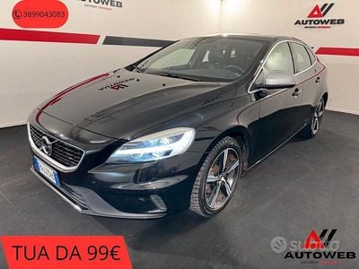 Usata Volvo V40 R-Design 120 CV (88 kW) 2018 Nero Berlina