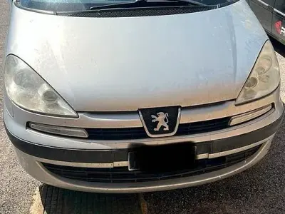 Usata Peugeot 807 136 CV (100 kW) 2008 Grigio Monovolume