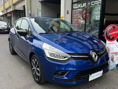 Usata Renault Clio IV 90 CV (66 kW) 2018 Blu Berlina