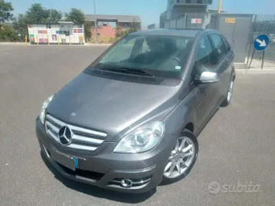 Usata Mercedes B180