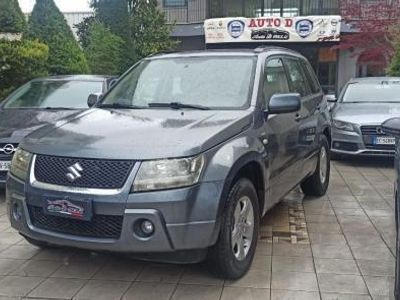 usata Suzuki Grand Vitara -- 1.9 DDiS 5 porte Executive GANCIO DI TRAINO