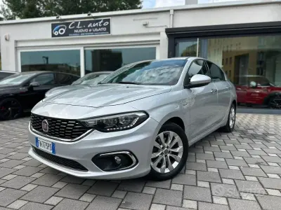 Usata Fiat Tipo Business 120 CV (88 kW) 2018 Grigio Berlina