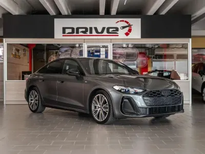 Nuova Audi A5 S-Line 204 CV (150 kW) 2025 Grigio Berlina