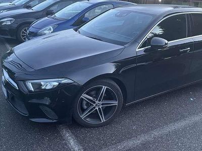 Usata Mercedes A180 116 CV (85 kW) 2019 Nero Berlina