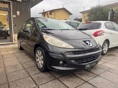 Usata Peugeot 207 70 CV (51 kW) 2008 Nero Berlina