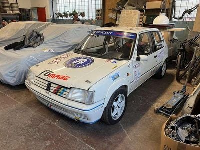 Usata Peugeot 205 101 CV (74 kW) 1991 Berlina