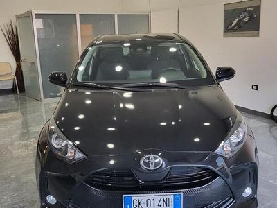 usata Toyota Yaris 1.0 5 porte Active