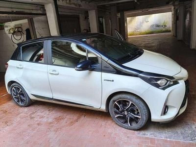 Usata Toyota Yaris Hybrid Edition 73 CV (53 kW) 2017 Berlina