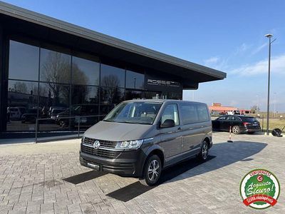 Usata VW Caravelle Trendline 110 CV (80 kW) 2023 Grigio Monovolume
