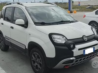 Usata Fiat Panda Cross Cross 86 CV (63 kW) 2019 Bianco Utilitaria