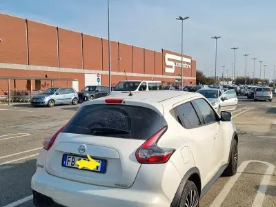Usata Nissan Juke 116 CV (85 kW) 2015 Bianco SUV