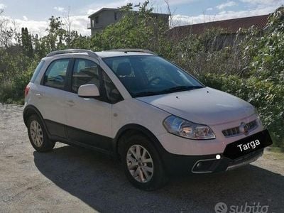 Begagnad Fiat Sedici Emotion 135 HK (99 kW) 2010 Vit SUV