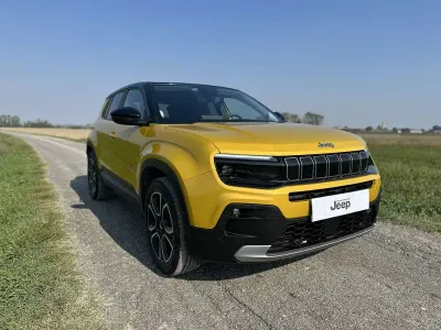 Usata Jeep Avenger Summit 101 CV (74 kW) 2023 SUV