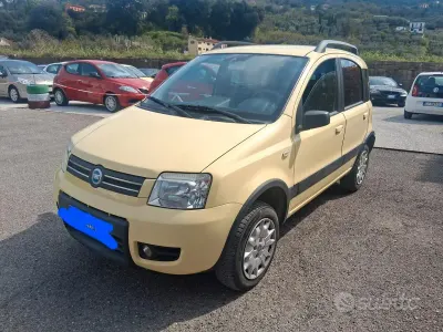 Second-hand Fiat Panda 4x4 Climbing 60 CP (44 kW) 2007 Galben Hatchback