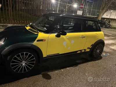 Usata Mini Cooper Coupé 116 CV (85 kW) 2006 Giallo Coupé