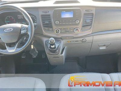 Usata Ford Transit Custom 131 CV (96 kW) 2018 Argento Station wagon
