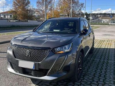 Usata Peugeot 2008 Allure 102 CV (75 kW) 2023 SUV