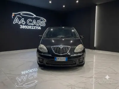 Usata Lancia Musa 77 CV (56 kW) 2012 Nero Monovolume