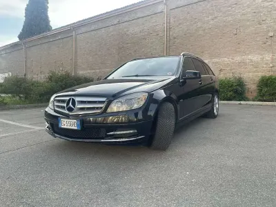 Begagnad Mercedes C250
