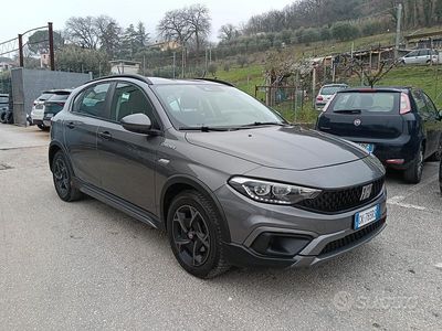 Usata Fiat Tipo Cross 95 CV (69 kW) 2022 Grigio Berlina