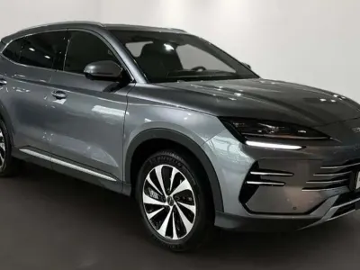 Nieuw BYD Seal U Boost 98 PK (72 kW) 2026 Grijs SUV