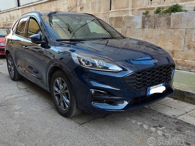 Usata Ford Kuga ST-Line 120 CV (88 kW) 2024 Blu SUV