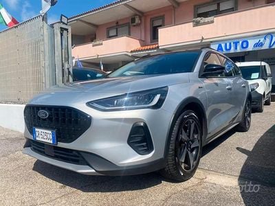 Usata Ford Focus Active 116 CV (85 kW) 2023 Grigio Station wagon