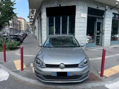 Usata VW Golf IV 105 CV (77 kW) 2005 Grigio Berlina