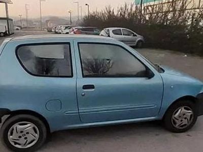 Usata Fiat 600 2005 Blu Berlina