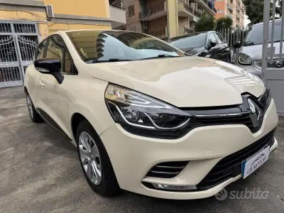 Usata Renault Clio IV Life 75 CV (55 kW) 2016 Beige Utilitaria