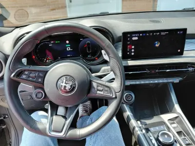 Usata Alfa Romeo Tonale Veloce 180 CV (132 kW) 2025 Grigio vesuvio SUV