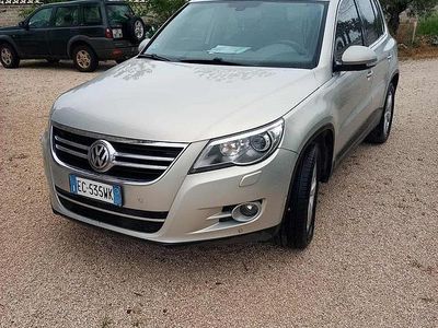 Usata VW Tiguan 140 CV (102 kW) 2010 Grigio SUV