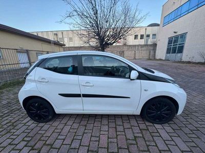 usata Toyota Aygo 5p 1.0 x-cool