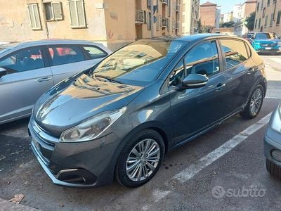 Usata Peugeot 208 Active 75 CV (55 kW) 2016 Grigio Utilitaria