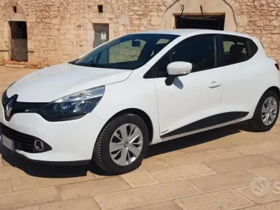 Usata Renault Clio IV 75 CV (55 kW) 2015 Bianco Berlina